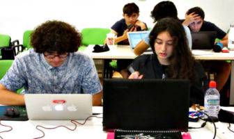 Δύο 14χρονοι Κύπριοι εντυπωσίασαν τη NASA και κατευθείαν για εκπαίδευση αστροναυτών!