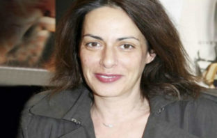 «Λύγισαν» στον αέρα οι δημοσιογράφοι του ΣΚΑΪ όταν ανακοίνωσαν το θάνατο της Βαγιάνη…