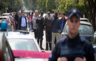 Το σημείωμα που άφησε ο 27χρονος πριν σκοτώσει το 4χρονο αγοράκι του και αυτοκτονήσει