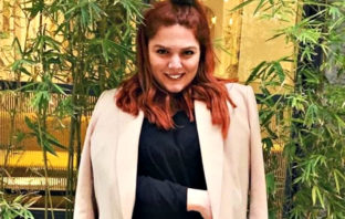 Δανάη Μπάρκα: Και όμως! Η κόρη της Βίκυς Σταυροπούλου έπαιξε στο “Είσαι το ταίρι μου”